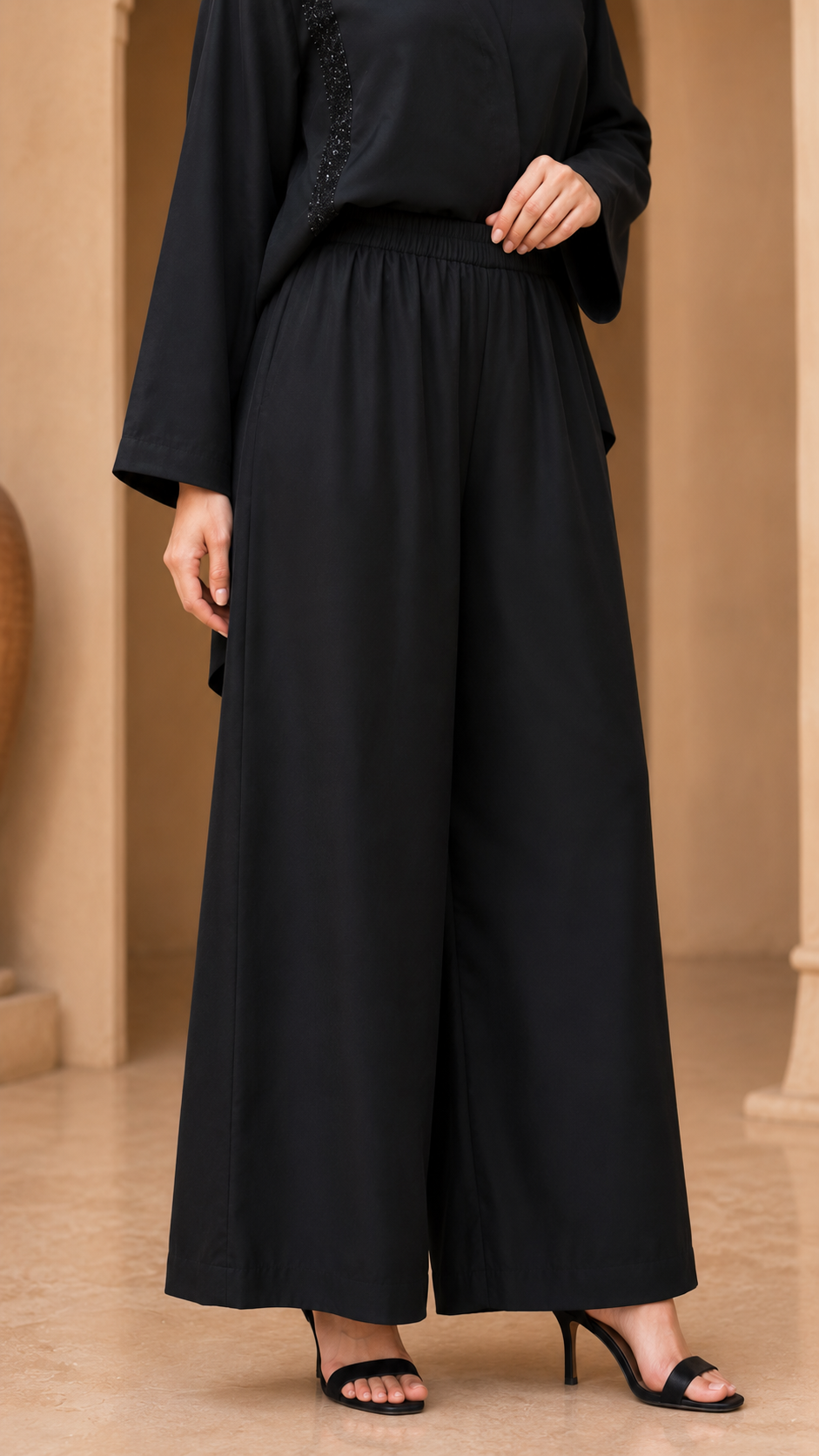 Noir Elegance – Embellished Black 2-Piece Suit
